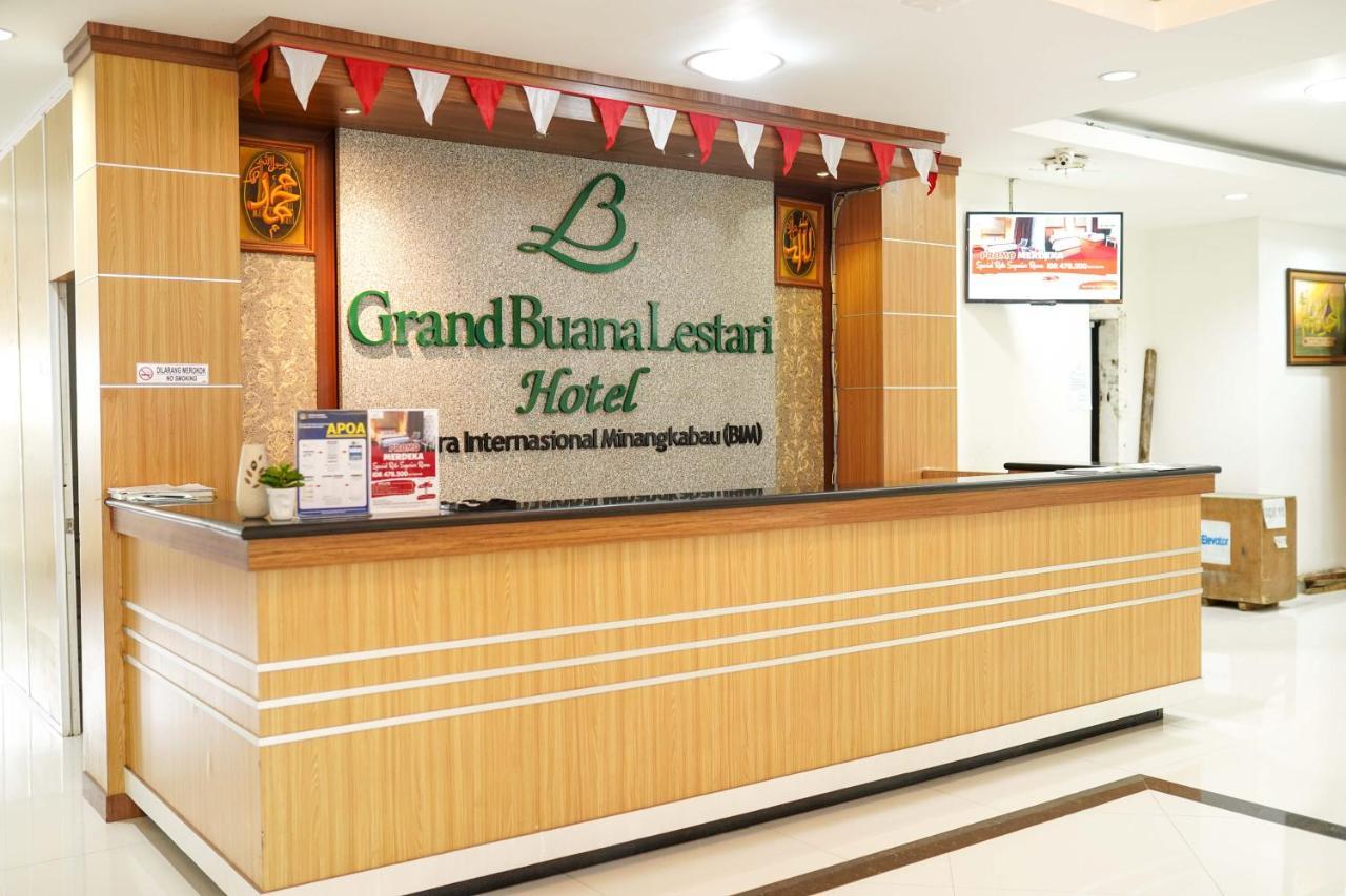 Grand Buana Lestari Hotel Padang  Buitenkant foto